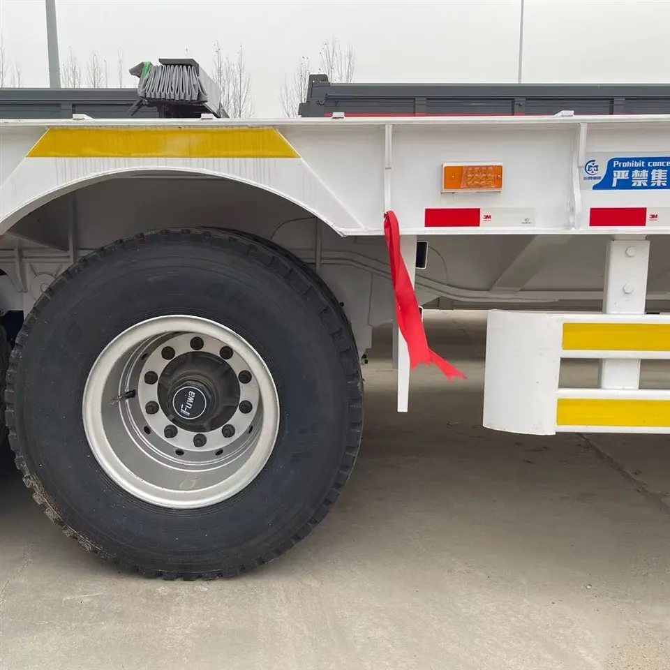Hot Sale Semi Trailer New Lowbed Trailer factory