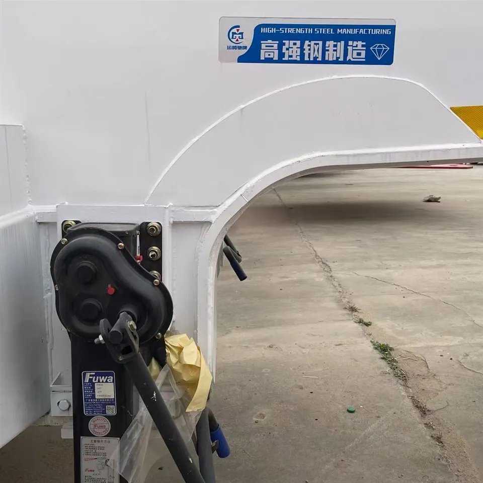 Hot Sale Semi Trailer New Lowbed Trailer price