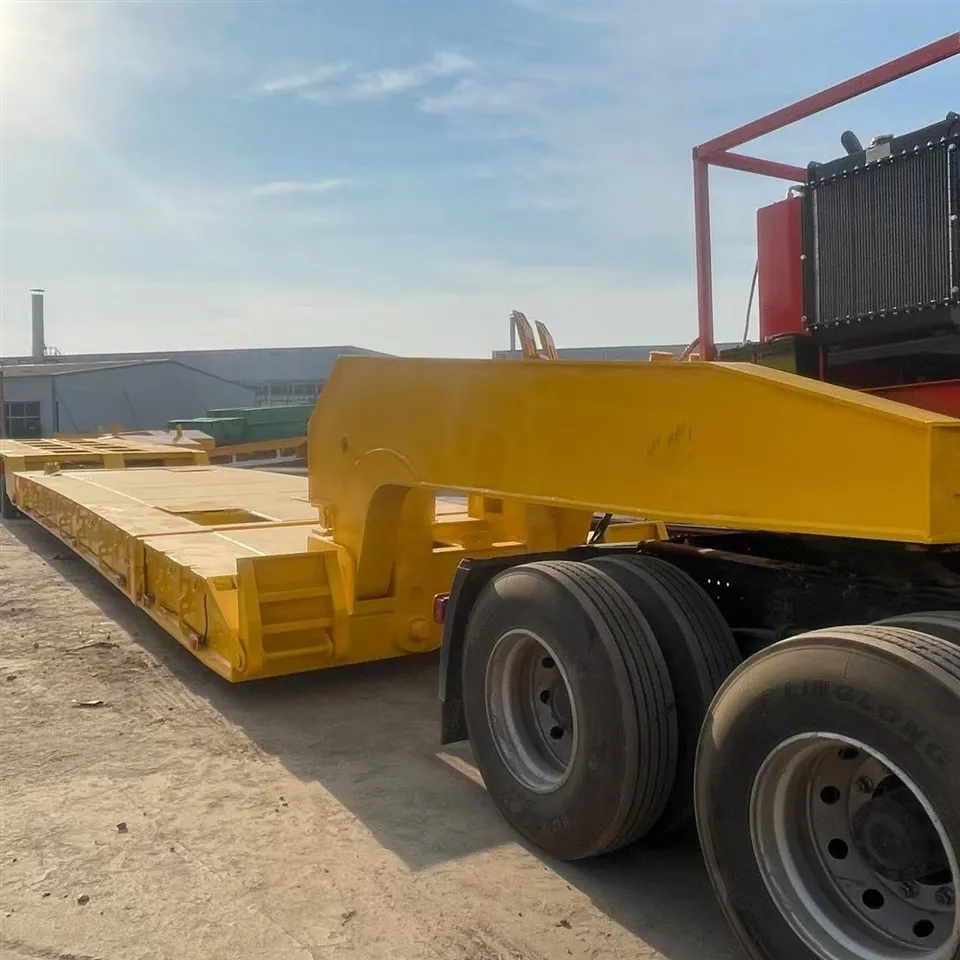 Tri Axle Detachable Gooseneck Low Loader 40FT Lowbed Trailer 60 Ton Lowboy Loader Trailers For Sale Lowboy Trailers high quality Tri Axle Detachable Gooseneck Low Loader 40FT Lowbed Trailer 60 Ton Lowboy Loader Trailers For Sale Lowboy Trailers high quality